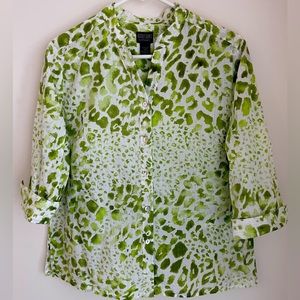 CHICO’S Collarless Long Sleeve Top Green Animal Print w Gold Thread Size 2